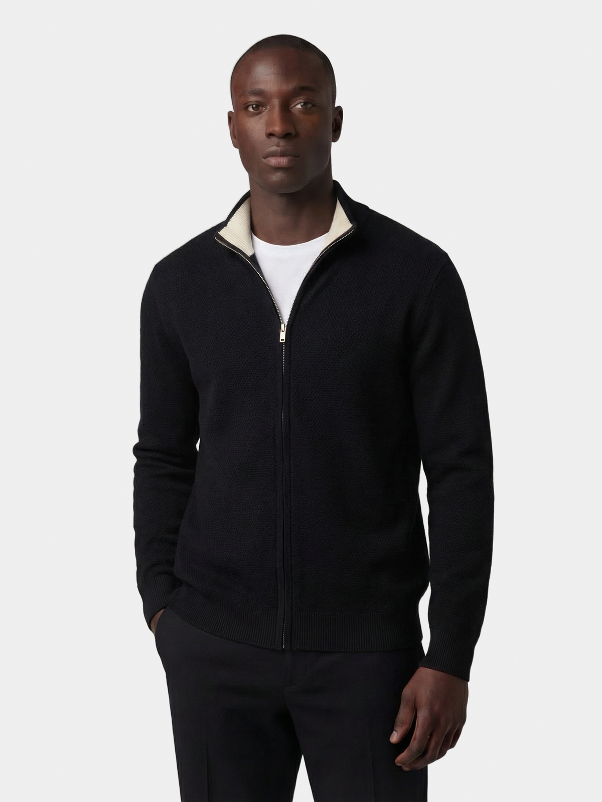 BLACK DELUXE KNIT VEST