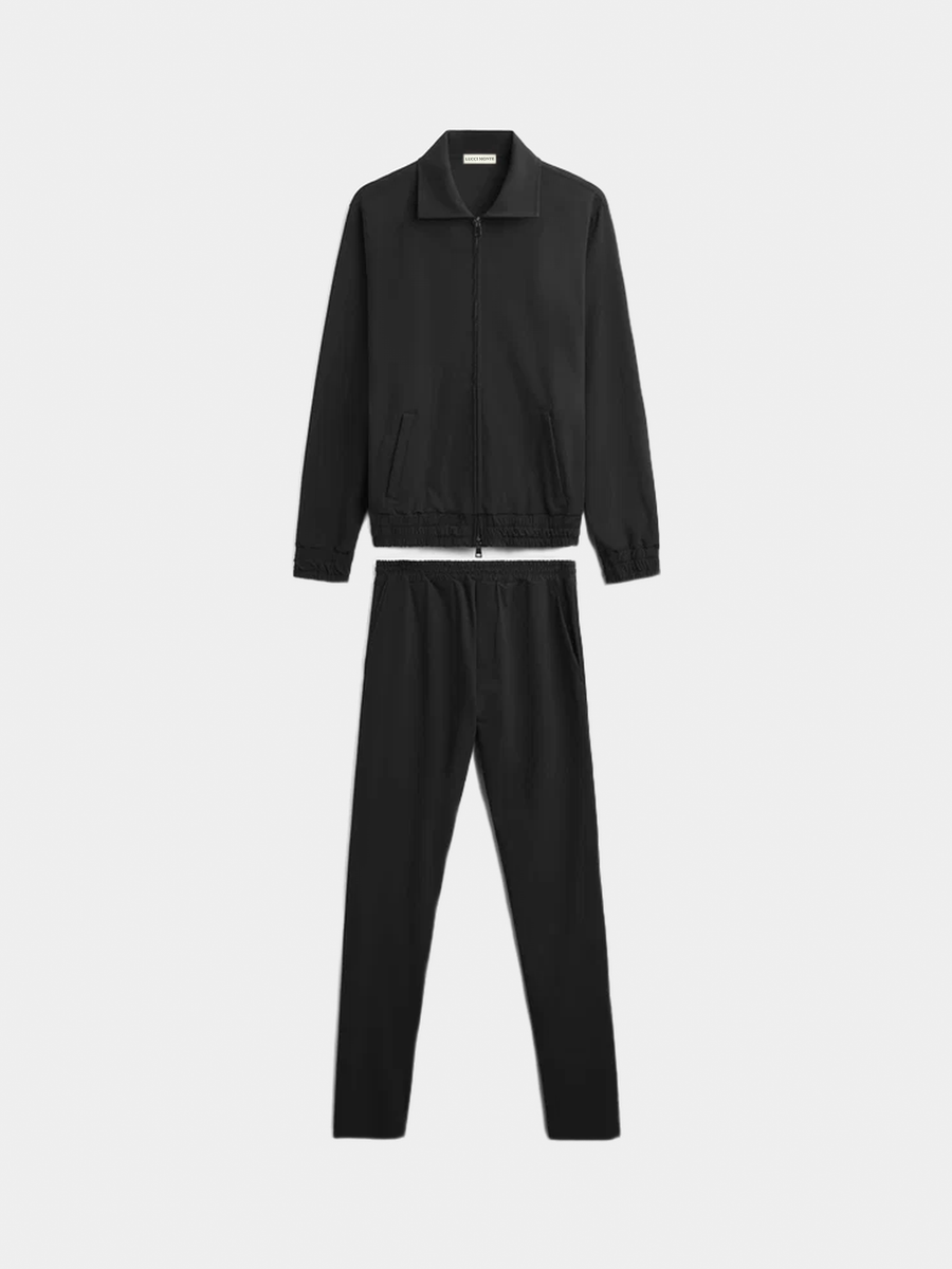 BLACK SIGNATURE TECH SUIT