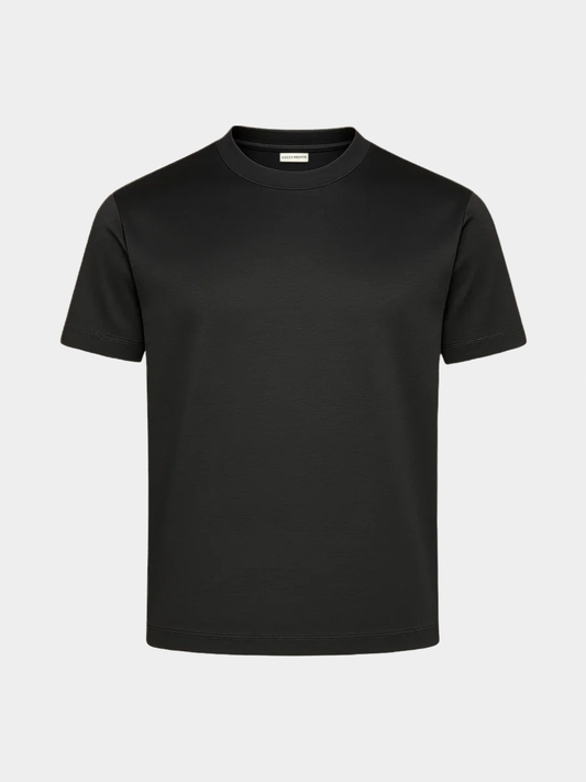 black shirt — packshot