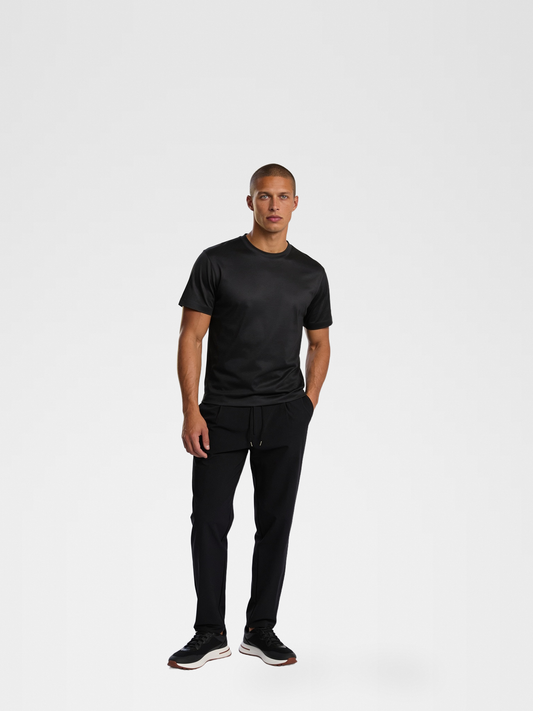 lp black shoe, black urbanpants, black imperial tee — lightskin_model — Hero Front